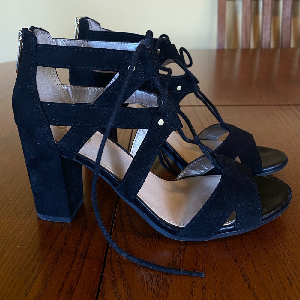 Open Toed Heels with Chunky Heel